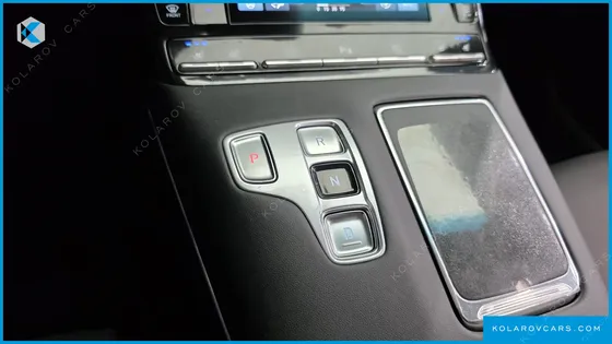 HYUNDAI GRANDEUR 2.5