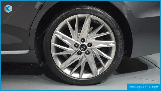 HYUNDAI GRANDEUR 2.5