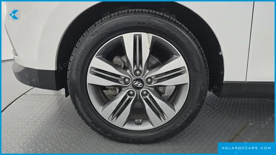 HYUNDAI TUCSON DIESEL(E-VGT) 2WD