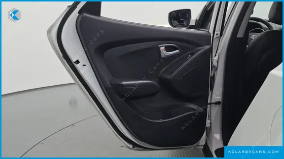 HYUNDAI TUCSON DIESEL(E-VGT) 2WD