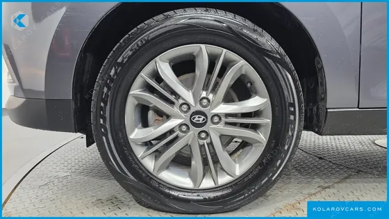 HYUNDAI TUCSON DIESEL(E-VGT) 2WD