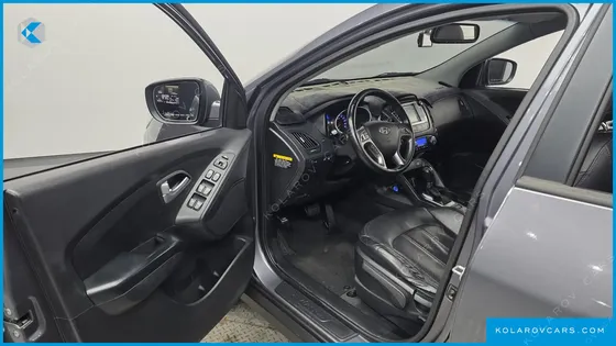 HYUNDAI TUCSON DIESEL(E-VGT) 2WD