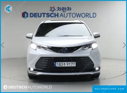 TOYOTA SIENNA 2.5 HYBRID AWD