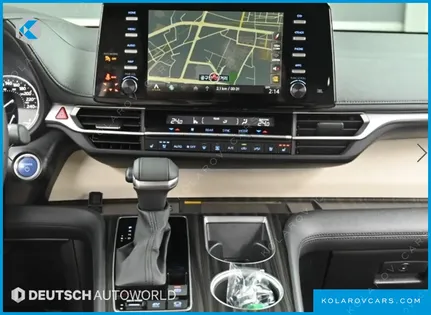 TOYOTA SIENNA 2.5 HYBRID AWD
