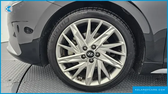 HYUNDAI GRANDEUR 2.5