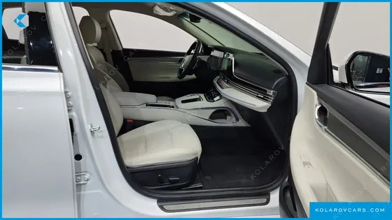 HYUNDAI GRANDEUR 2.5