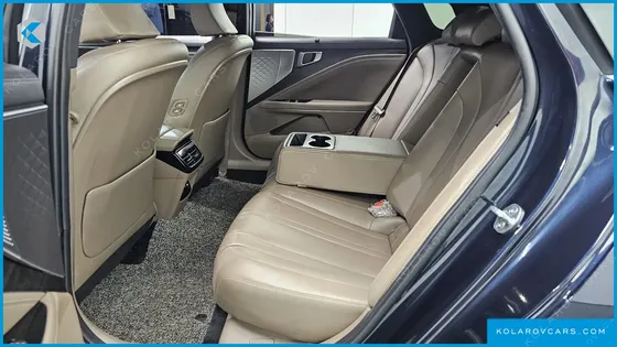 KIA K8 2.5 GASOLINE 2WD