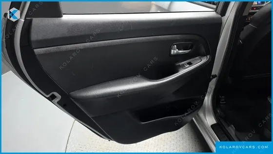 KIA CARENS 2.0 LPI LUXURY