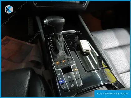 KIA K7 3.0 LPI LUXURY (RENTAL CAR)