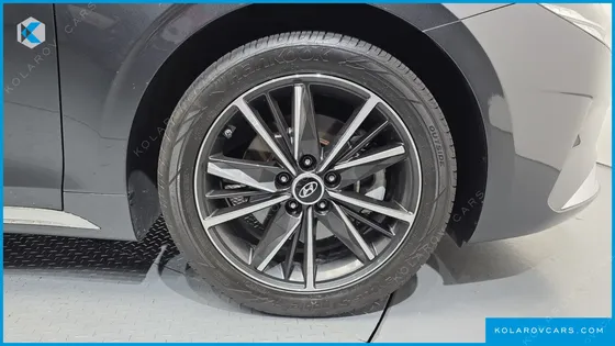 HYUNDAI GRANDEUR 2.5