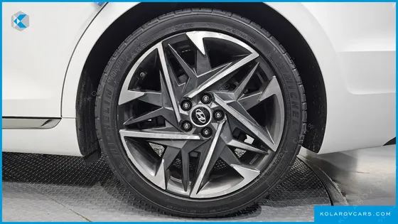 HYUNDAI GRANDEUR 3.0 LPI