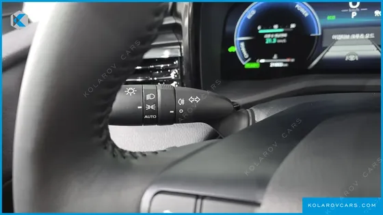 TOYOTA CAMRY 2.5 XLE HYBRID