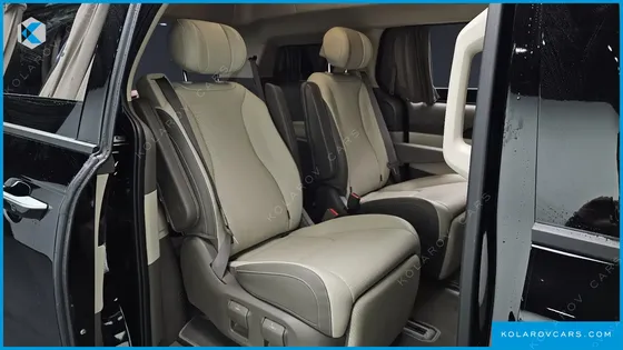 KIA CARNIVAL HEV 7-SEATER HI LIMOUSINE