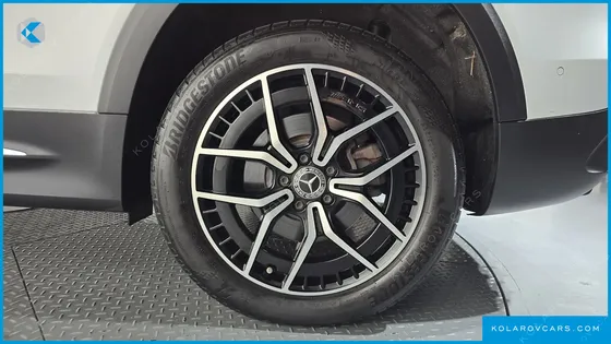 MERCEDES EQB EQB300 4MATIC AMG LINE