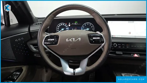 KIA K8 2.5 GASOLINE 2WD