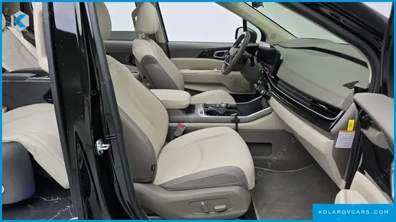 KIA CARNIVAL HEV 9 SEATER X LINE