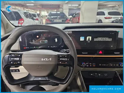 KIA CARNIVAL HEV 9SEATER SIGNATURE