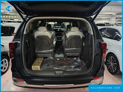 KIA CARNIVAL HEV 9SEATER SIGNATURE