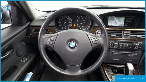 BMW 3 SERIES 320I SEDAN CP