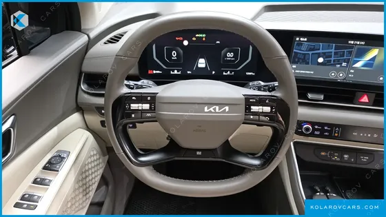 KIA CARNIVAL GASOLINE 9-SEATER NOBLESSE