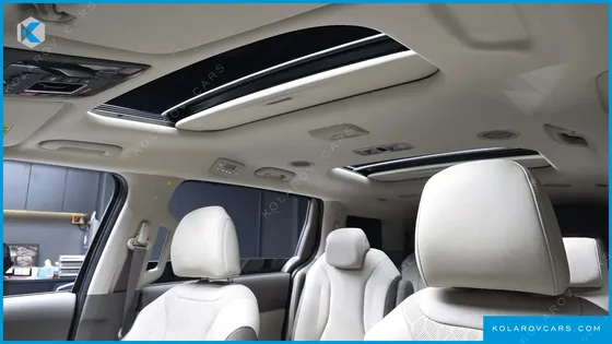 KIA CARNIVAL GASOLINE 9-SEATER NOBLESSE
