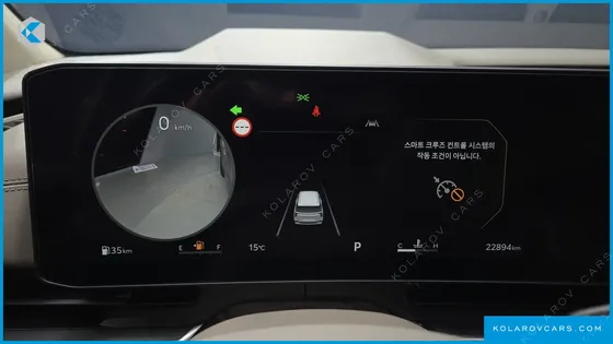 KIA CARNIVAL GASOLINE 9-SEATER SIGNATURE