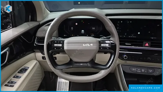 KIA CARNIVAL GASOLINE 9-SEATER SIGNATURE
