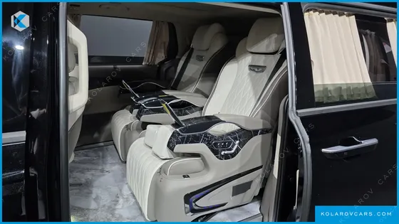 KIA CARNIVAL GASOLINE 9-SEATER SIGNATURE
