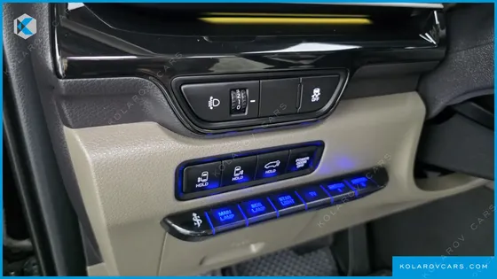 KIA CARNIVAL GASOLINE 9-SEATER HI LIMOUSINE (7-SEATER LIMOUSINE(SPECIAL VEHICLE)
