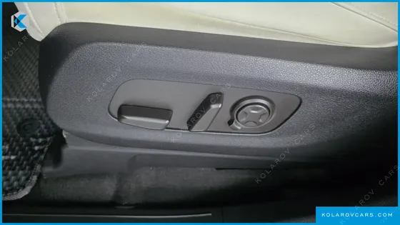 KIA CARNIVAL GASOLINE 9-SEATER HI LIMOUSINE (7-SEATER LIMOUSINE(SPECIAL VEHICLE)