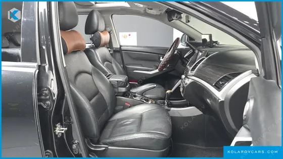 KGM - SSANGYONG KORANDO 2.2 RX 2WD