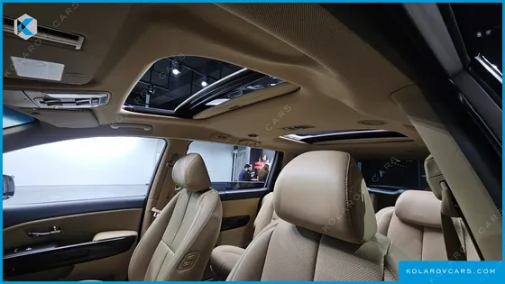 KIA CARNIVAL 9-SEATER NOBLESSE SPECIAL