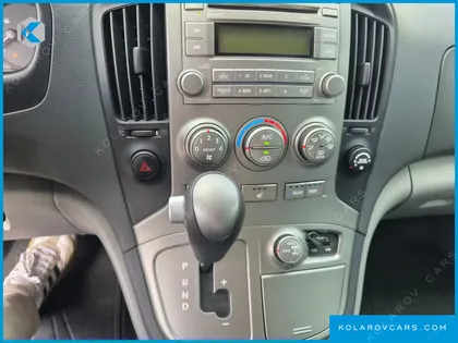 HYUNDAI STAREX 4WD CAMPING CAR