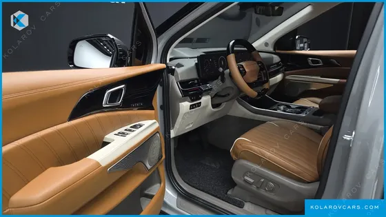 KIA CARNIVAL HEV 9-SEATER HI-LIMOUSINE (SPECIAL VEHICLE)