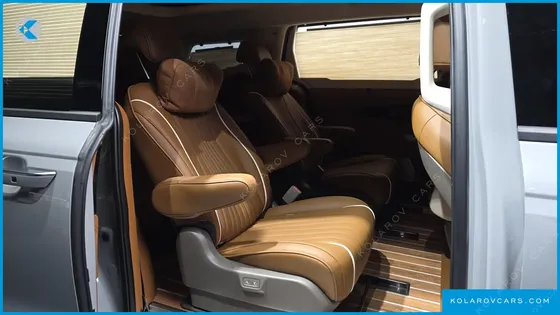 KIA CARNIVAL HEV 9-SEATER HI-LIMOUSINE (SPECIAL VEHICLE)