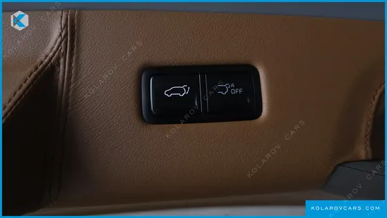 KIA CARNIVAL HEV 9-SEATER HI-LIMOUSINE (SPECIAL VEHICLE)