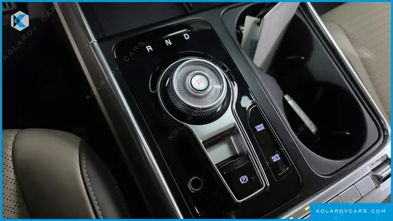 KIA CARNIVAL HEV 7SEATER GRAVITY