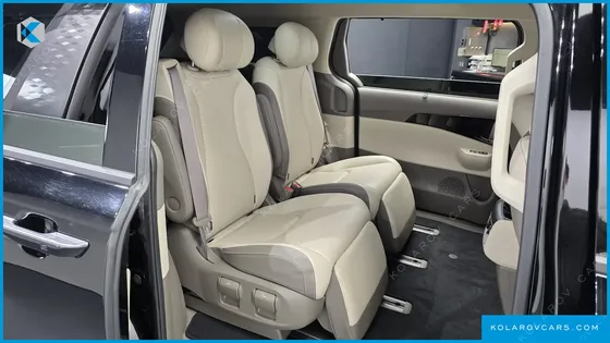 KIA CARNIVAL HEV 7SEATER GRAVITY