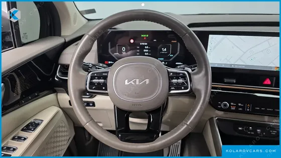 KIA CARNIVAL HEV 7SEATER GRAVITY