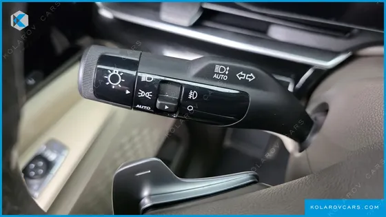 KIA CARNIVAL HEV 7SEATER GRAVITY