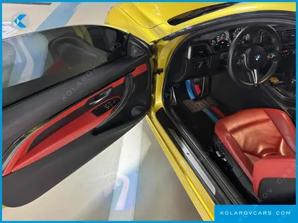 BMW M4 M4 COUPE
