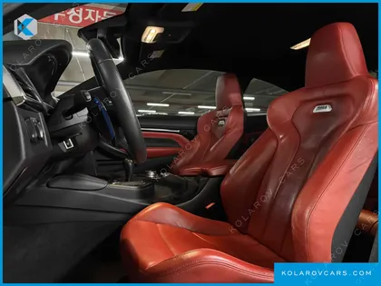 BMW M4 M4 COUPE