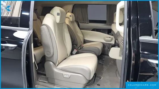 KIA CARNIVAL GASOLINE 9-SEATER HI LIMOUSINE