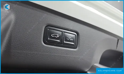 KIA CARNIVAL HEV 7SEATER GRAVITY