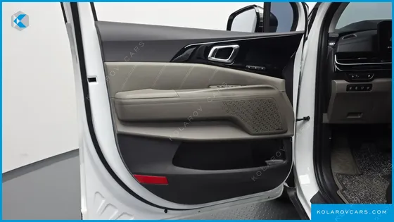 KIA CARNIVAL HEV 7SEATER GRAVITY