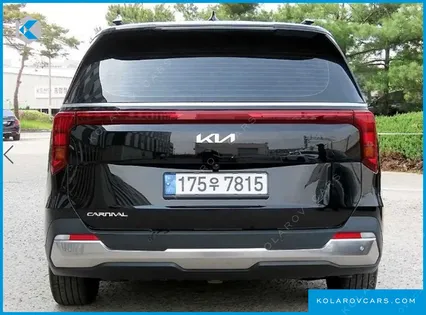 KIA CARNIVAL GASOLINE 7-SEATER SIGNATURE