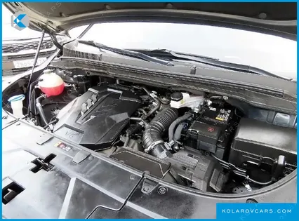 KIA CARNIVAL GASOLINE 7-SEATER SIGNATURE