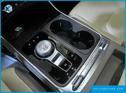 KIA CARNIVAL HEV 9SEATER GRAVITY