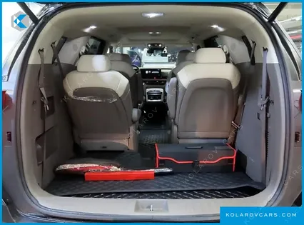 KIA CARNIVAL HEV 9SEATER GRAVITY