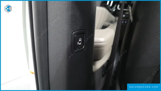 KIA CARNIVAL HEV 9SEATER SIGNATURE